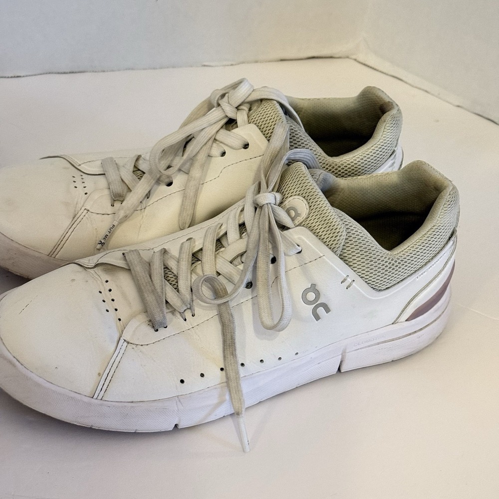 On Cloud The Roger Advantage Sneakers Women's Size 8.5 White & Mauve - Picture 3 of 16